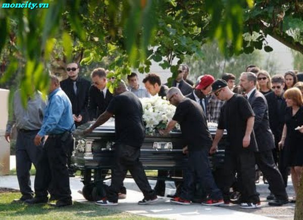 Patrick Swayze funeral video: Emotional Funeral
